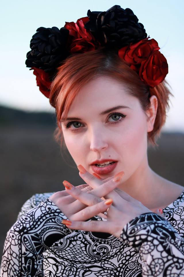 Čelenka dark rose