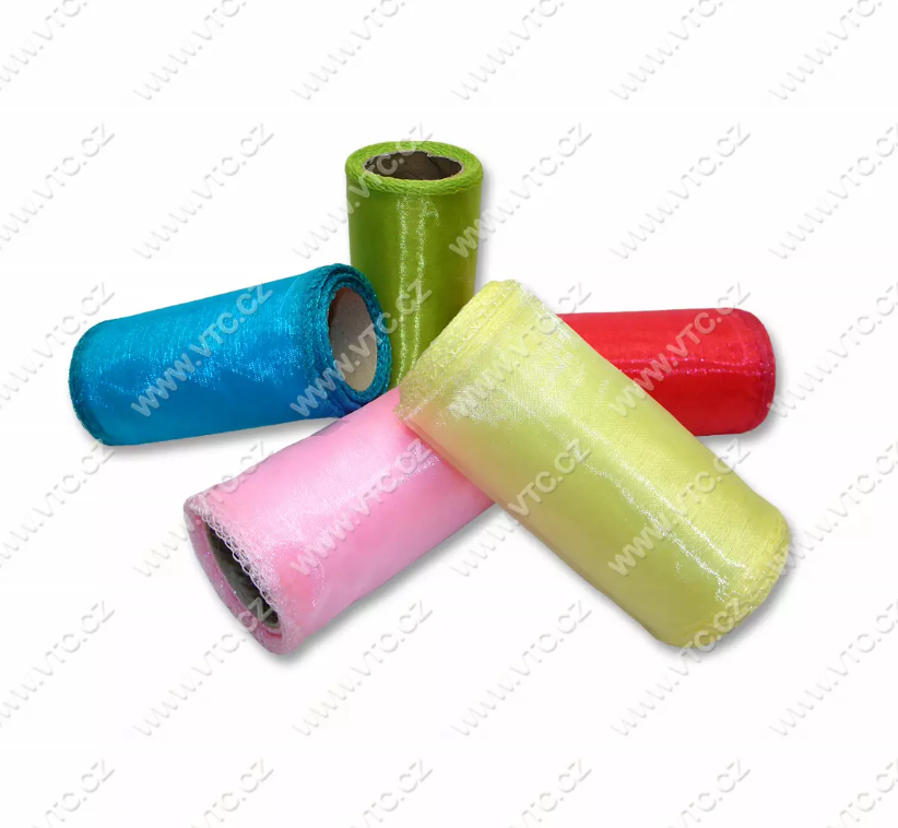 Organza obšitá