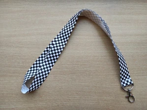 Klíčenka na krk šachovnice