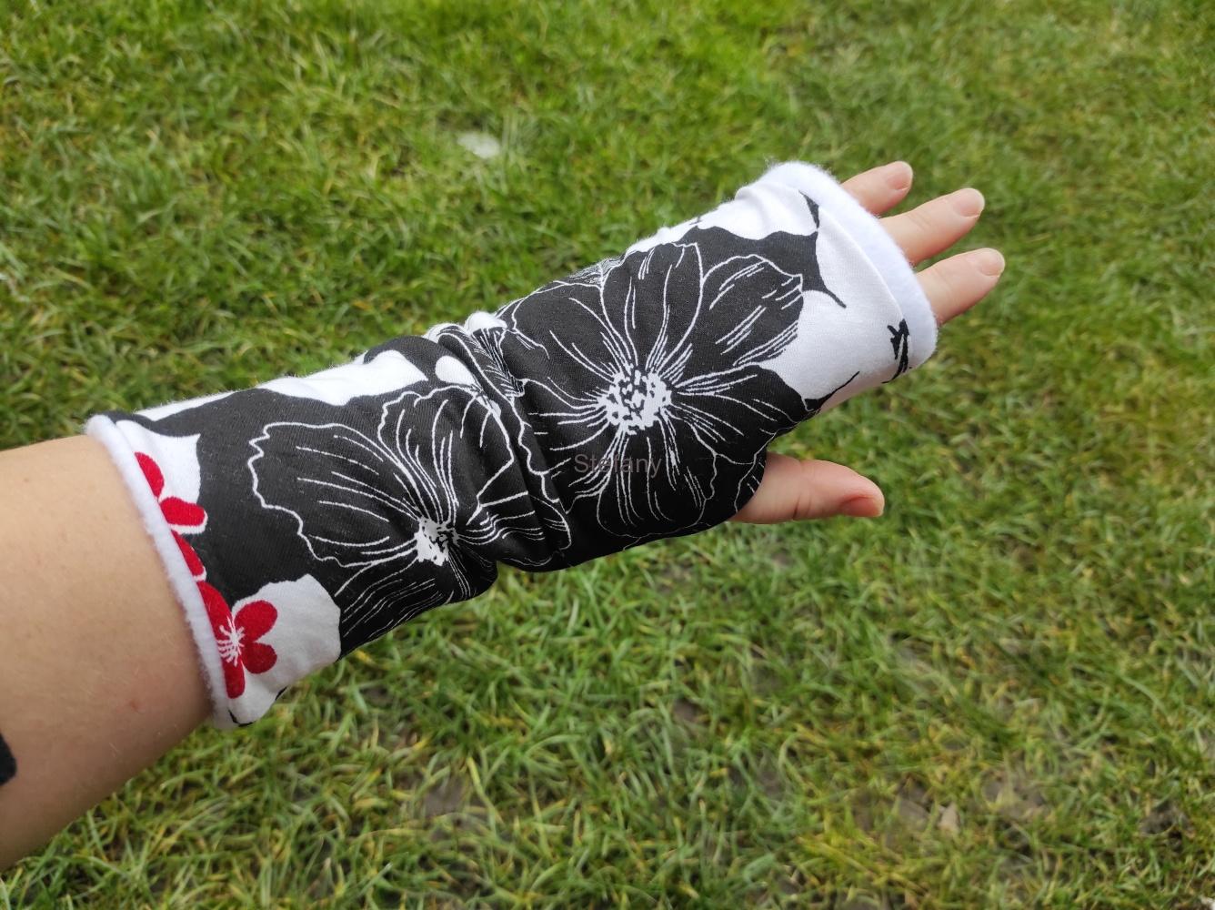 Návlek na ruce designový I