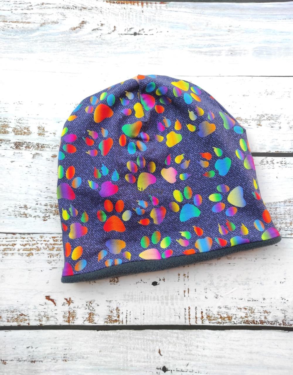 Čepice tlapky barevné