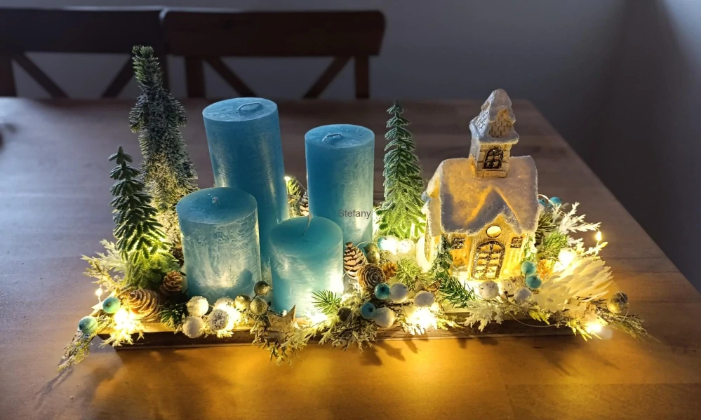 Advent v modré s kostelem