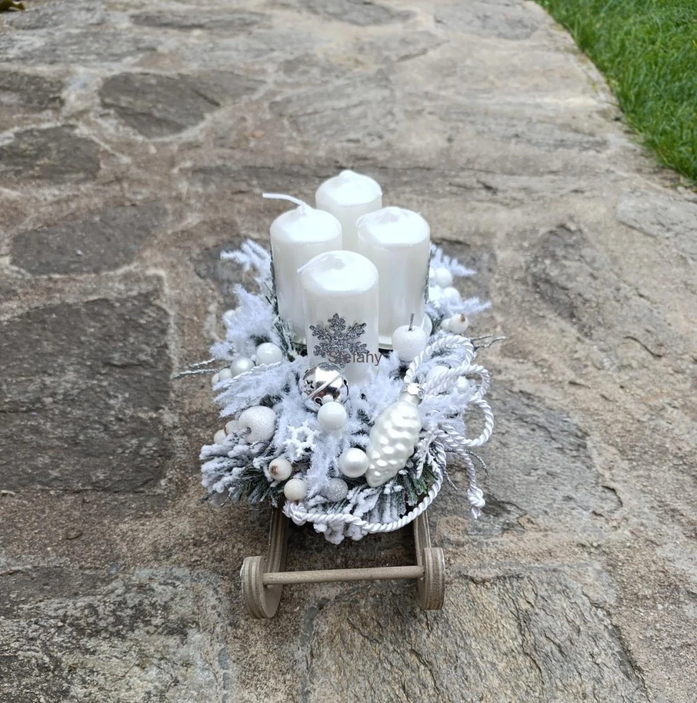 Adventní sáňky stříbrné