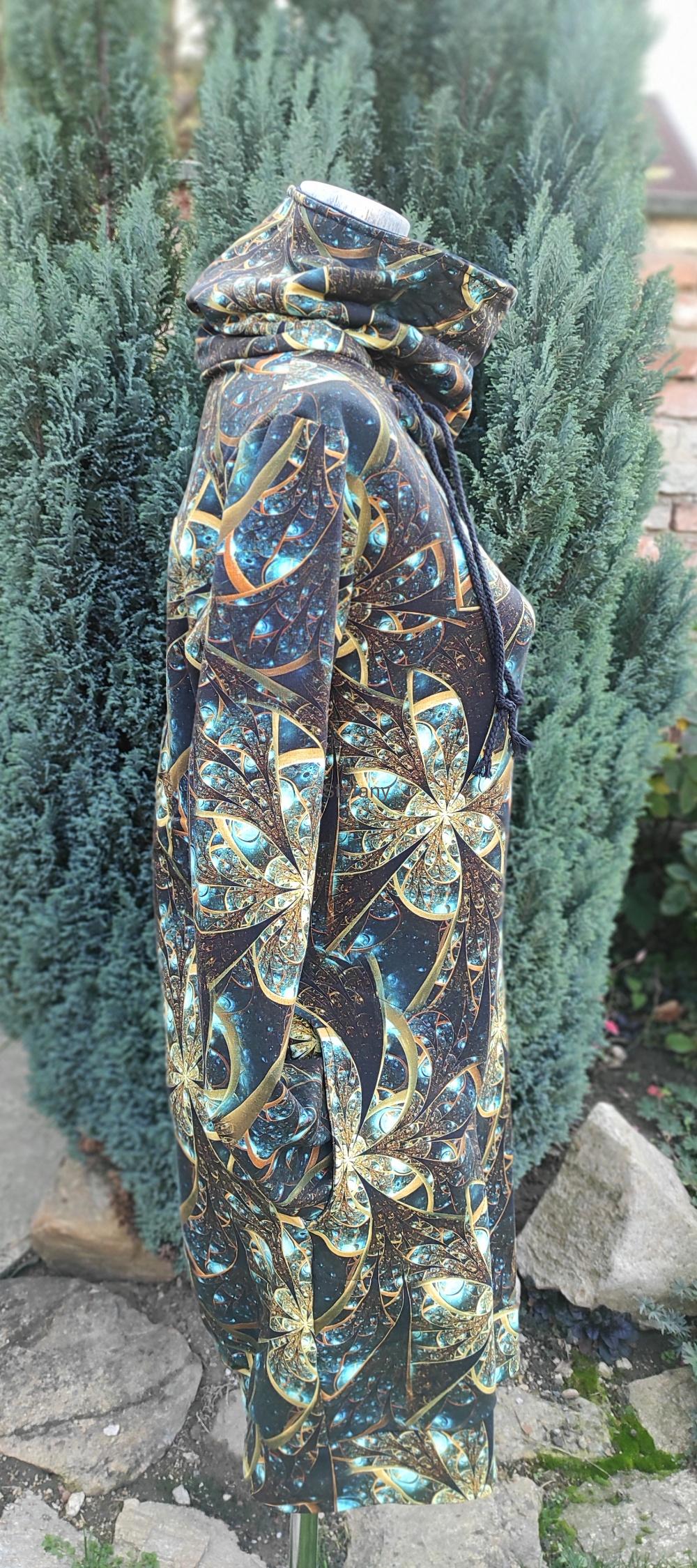 Mikino šaty tvary II