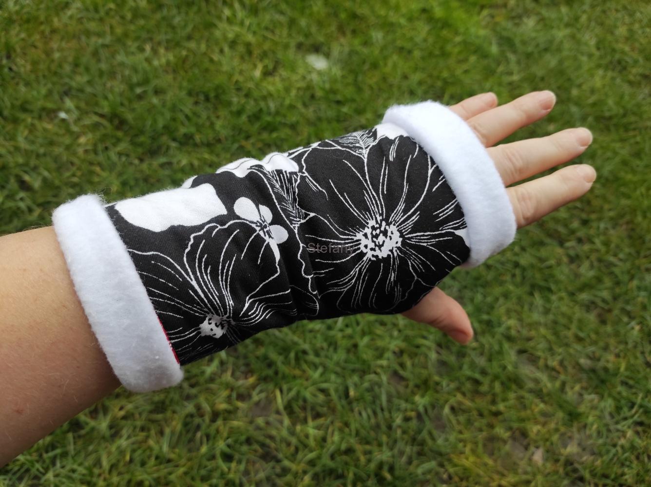 Návlek na ruce designový I